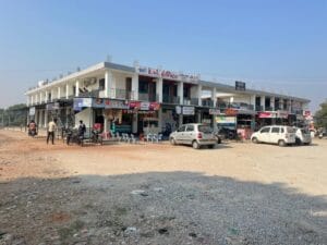 Avadh shopping centre in Khedbramha